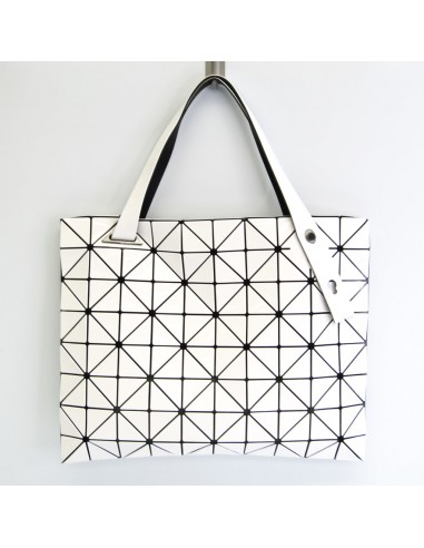 Bao Bao Issey Miyake BB01-AG421 Womens Polyester Tote Bag White pas cher